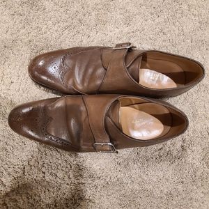 Men's dress shoes